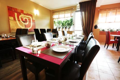Makanan dan Minuman, City Hotel Nitra with free parking in Nitra Makanan dan Minuman, City Hotel Nitra with free parking in Nitra