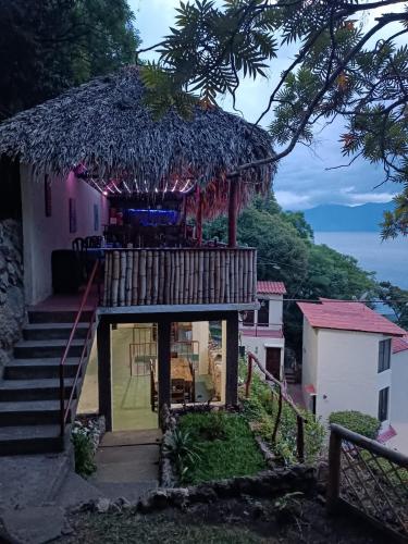 餐廳, 德洛斯迪奧賽餐廳酒店 (Hotel Restaurante La Villa de los Dioses) in 聖安東尼奧帕洛波 餐廳, 德洛斯迪奧賽餐廳酒店 (Hotel Restaurante La Villa de los Dioses) in 聖安東尼奧帕洛波