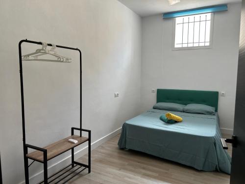 Habitació, Casa La Paz en Málaga (Casa La Paz en Malaga) in Maqueda Habitació, Casa La Paz en Málaga (Casa La Paz en Malaga) in Maqueda
