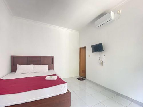 Guest House Hj Muriyah Syariah Slawi RedPartner in Slawi Guest House Hj Muriyah Syariah Slawi RedPartner in Slawi