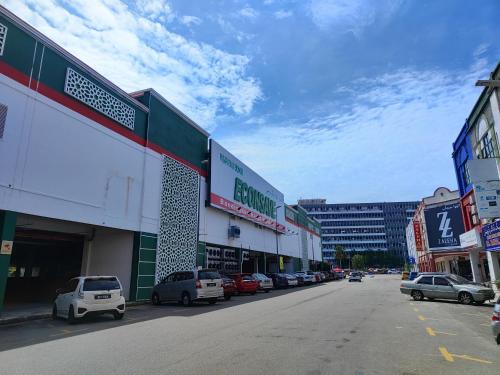 Suite Us Guesthouse @ Kubang Kerian in Kubang Kerian Suite Us Guesthouse @ Kubang Kerian in Kubang Kerian