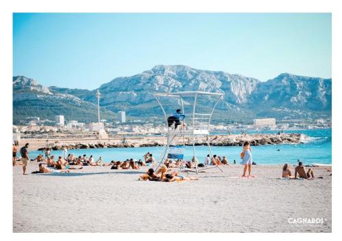 Beach, Holiday Rendez Vous ! near Parc Borely Beach, Holiday Rendez Vous ! near Parc Borely