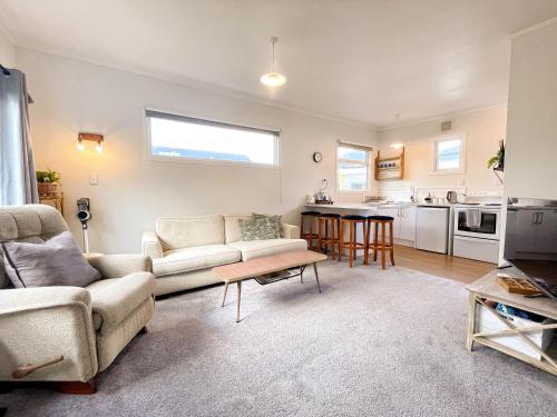 Cozy n Comfortable,5 mins to airport in Wellington Airport Cozy n Comfortable,5 mins to airport in Wellington Airport