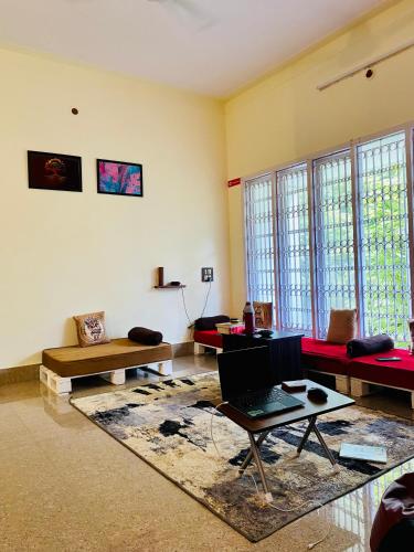 Crossroads Hostel 1980 in โคกุลัม Crossroads Hostel 1980 in โคกุลัม