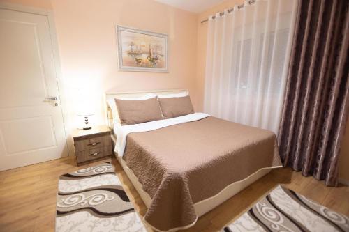 Korca Luxury Apartments & Rooms in Korce Korca Luxury Apartments & Rooms in Korce