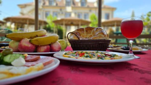 Food and beverages, Silk Road Kokand Hotel in Kokand Food and beverages, Silk Road Kokand Hotel in Kokand
