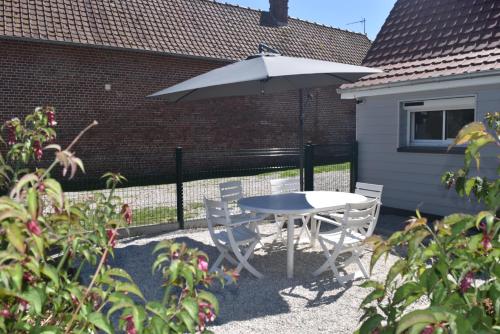 Balcony/terrace, Clos Marie-Louise in Offranville Balcony/terrace, Clos Marie-Louise in Offranville