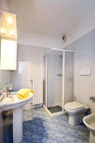 La Grolla Apartments in Manerba del Garda La Grolla Apartments in Manerba del Garda