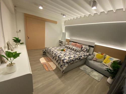 CMU Front Gate DUPLEX by MN residence