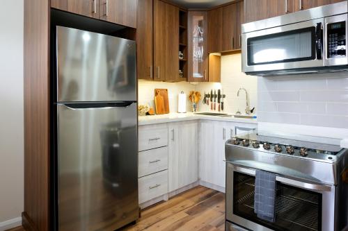 Kitchen, The Cozy Condo - A Modern Retreat in Trincity Kitchen, The Cozy Condo - A Modern Retreat in Trincity