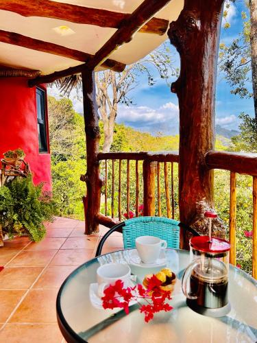 Balkon/teras, Villa La Fortuna Altos del Maria in La Laguna Balkon/teras, Villa La Fortuna Altos del Maria in La Laguna