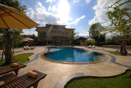 Swimming pool, Phufa Waree Chiangrai Resort in Chiang Rai Swimming pool, Phufa Waree Chiangrai Resort in Chiang Rai