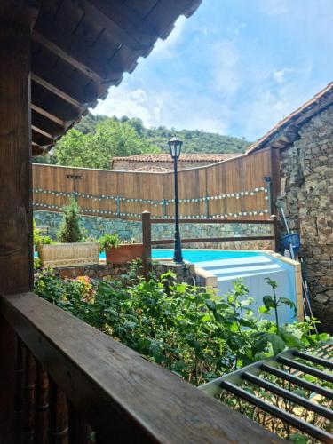 Kilátás, La Casa de las Chimeneas in Vega De Liebana Kilátás, La Casa de las Chimeneas in Vega De Liebana