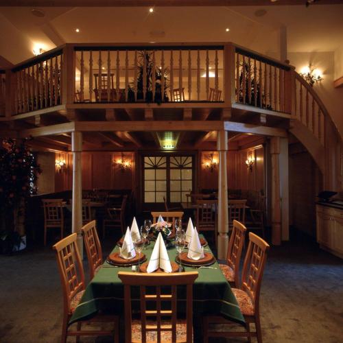 宴会厅, 德尔卡特豪弗酒店 (Hotel Der Krauterhof) in 德雷洛安嫩霍那 宴会厅, 德尔卡特豪弗酒店 (Hotel Der Krauterhof) in 德雷洛安嫩霍那