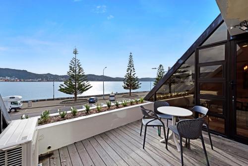 parveke/terassi, Bay Suites - 328 Oriental Parade Wellington in Oriental Parade parveke/terassi, Bay Suites - 328 Oriental Parade Wellington in Oriental Parade