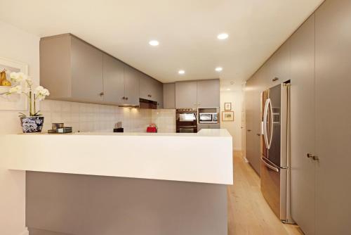 Bay Suites - 328 Oriental Parade Wellington in โอเรียนทอลพาเหรด Bay Suites - 328 Oriental Parade Wellington in โอเรียนทอลพาเหรด