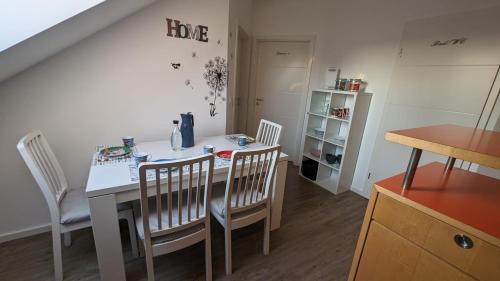 Helle Wohnung mit zwei Schlafzimmern in Eching (Landshut) Helle Wohnung mit zwei Schlafzimmern in Eching (Landshut)