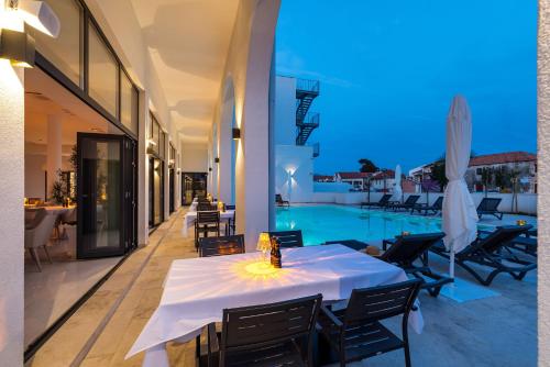 Зовнішній вигляд готелю, Miramare Hotel in Задар Зовнішній вигляд готелю, Miramare Hotel in Задар