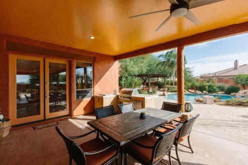 Sprawling Arizona Oasis w/ Dream Backyard in Tramonto Sprawling Arizona Oasis w/ Dream Backyard in Tramonto