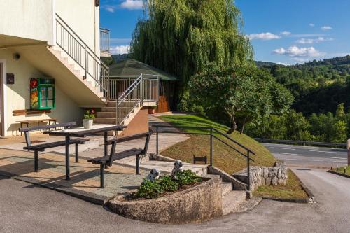 Apartments Lucija in สลุนจ์ Apartments Lucija in สลุนจ์