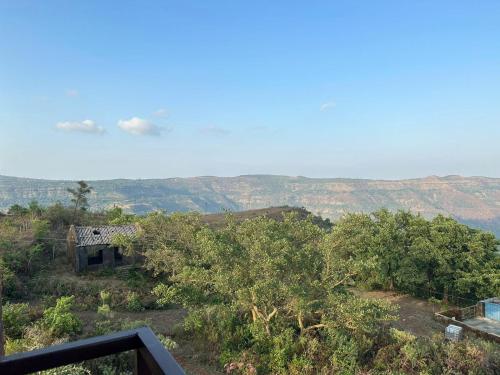 VIDHI VILLA - Besides Valley View with Luxurious Swimming pool & AC in Moleshwar VIDHI VILLA - Besides Valley View with Luxurious Swimming pool & AC in Moleshwar