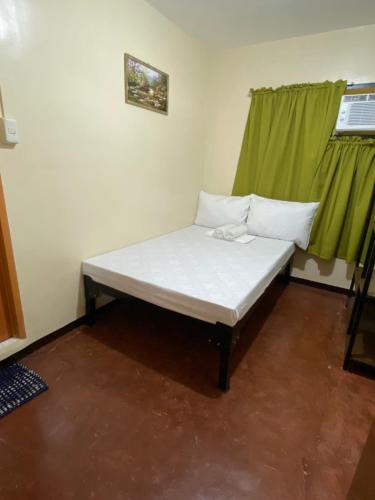 Achiever's Dormitory near Colon Út Achiever's Dormitory near Colon Út