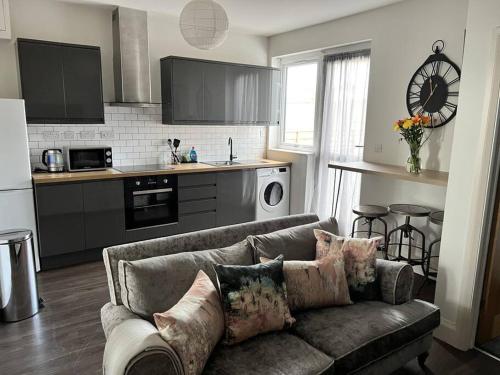 مطبخ, Ground floor flat in Keynsham East مطبخ, Ground floor flat in Keynsham East