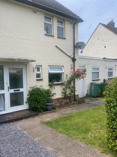 House number 8 sleeps up to 6 People with Smart TVs in Every Room in Telford House number 8 sleeps up to 6 People with Smart TVs in Every Room in Telford
