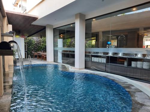 Swimming pool, Front One Gosyen Hotel Salatiga in Salatiga Swimming pool, Front One Gosyen Hotel Salatiga in Salatiga