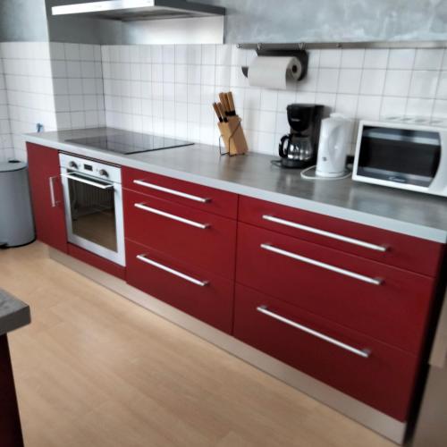 Létesítmények, Grand appartement de 4 Chambres moderne et lumineux, entièrement meublé (Grand appartement de 4 Chambres moderne et lumineux, entierement meuble) in Andelnans Létesítmények, Grand appartement de 4 Chambres moderne et lumineux, entièrement meublé (Grand appartement de 4 Chambres moderne et lumineux, entierement meuble) in Andelnans