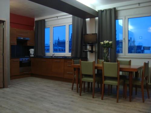 Apartamentos Apartments AMS Brussels Flats