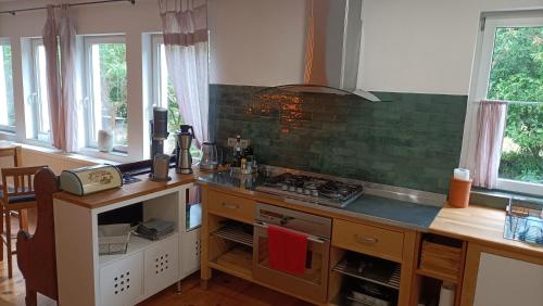 Kitchen, Casa Verde Sinnerthal in Neunkirchen Kitchen, Casa Verde Sinnerthal in Neunkirchen