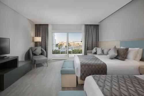 חדר שינה, Cleopatra Luxury Resort Sidi Heneish - North Coast in מרשה מתרו חדר שינה, Cleopatra Luxury Resort Sidi Heneish - North Coast in מרשה מתרו
