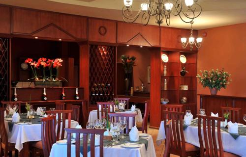 Restauracja, Cresta Golfview Hotel in Lusaka Restauracja, Cresta Golfview Hotel in Lusaka