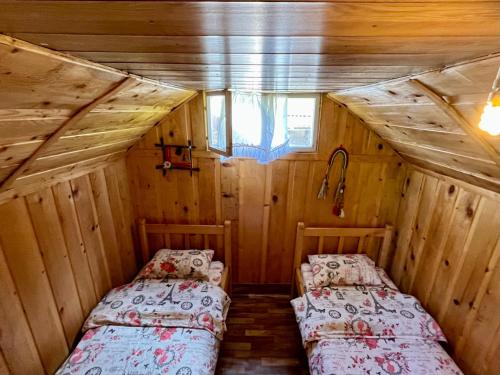 Katun Lanista-Kolibe Bogavac in Mojkovac Katun Lanista-Kolibe Bogavac in Mojkovac