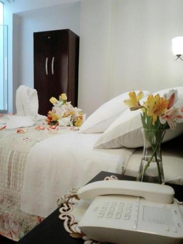 Guestroom, HOTEL CASA REAL in Tacna Guestroom, HOTEL CASA REAL in Tacna