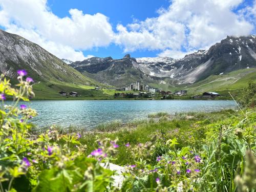 MyHome - Genepis 9 - Studio renove Tignes Val Claret 4 pax sks aux pieds in Val Claret MyHome - Genepis 9 - Studio renove Tignes Val Claret 4 pax sks aux pieds in Val Claret