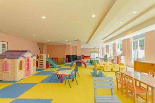 Kid’s club, Grand Pacific Sovereign Resort & Spa in Cha Am Beachfront Kid’s club, Grand Pacific Sovereign Resort & Spa in Cha Am Beachfront