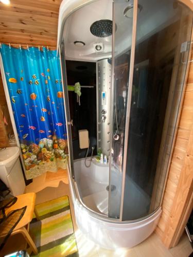 Shower, Juniper holiday house in Kassari with sauna in Hiiumaa Shower, Juniper holiday house in Kassari with sauna in Hiiumaa
