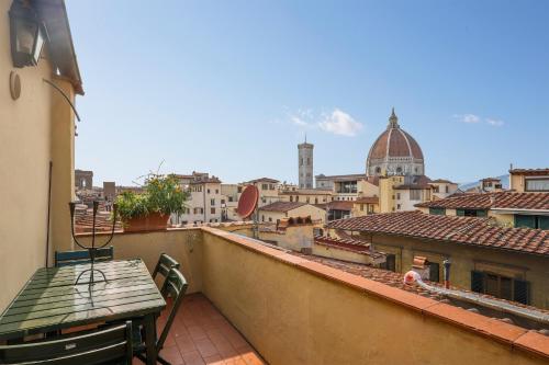 Apartment with terrace facing Duomo