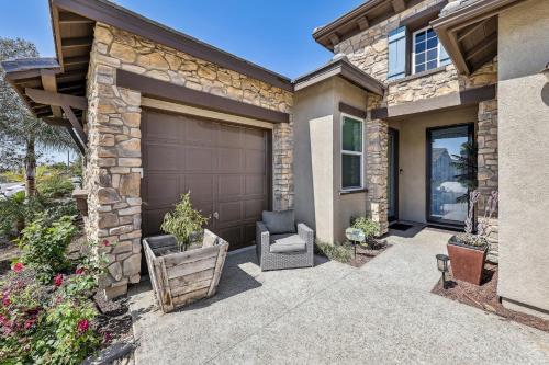 Lovely Wine Country Retreat, 10 Mi to Temecula! in Temecula (CA) Lovely Wine Country Retreat, 10 Mi to Temecula! in Temecula (CA)