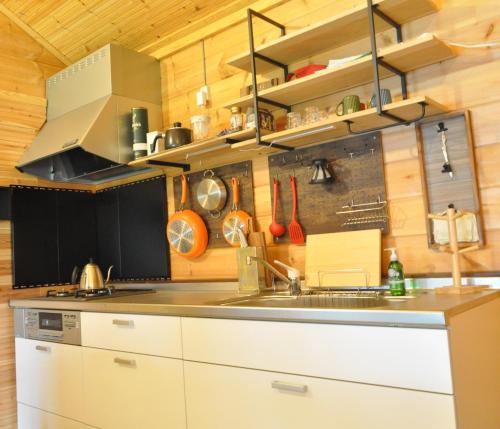 kuchnia, Eco-friendly Log Cottage - be with nature near Goro's Stone House kuchnia, Eco-friendly Log Cottage - be with nature near Goro's Stone House