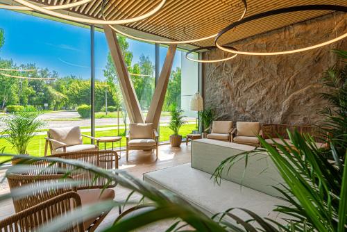 REED Luxury Hotel by Balaton in Siófok REED Luxury Hotel by Balaton in Siófok