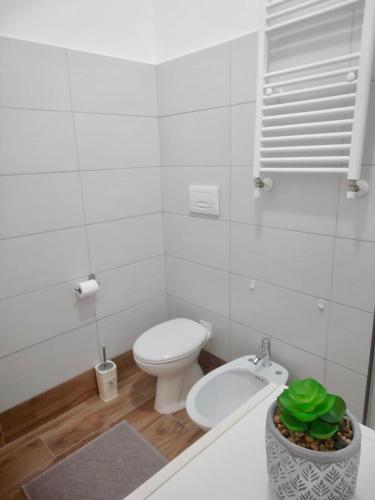Bathroom, Casa PORTELLA in Minervino Murge Bathroom, Casa PORTELLA in Minervino Murge
