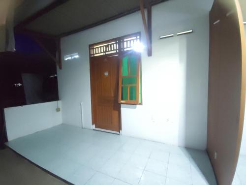 Narika Syariah Guest House Tanggul near เดอะพาร์ค Narika Syariah Guest House Tanggul near เดอะพาร์ค