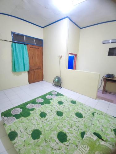 Narika Syariah Guest House Tanggul near เดอะพาร์ค Narika Syariah Guest House Tanggul near เดอะพาร์ค