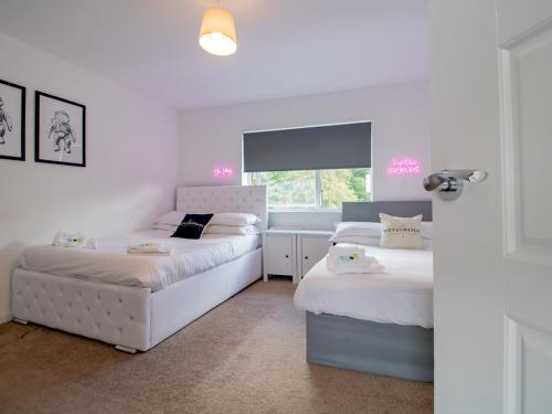 Facilities, Pass the Keys Stunning Newcastle Home in Benwell and Scotswood Facilities, Pass the Keys Stunning Newcastle Home in Benwell and Scotswood