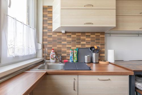 Street'n Apartment - image 6