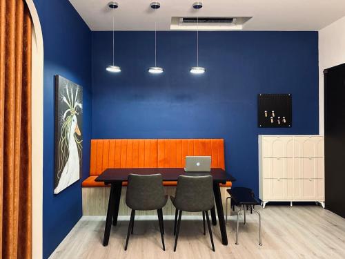 Hebron Inn in Sanxing Township Hebron Inn in Sanxing Township