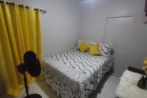 Cozy 2 BR home with WIFi, AC, Netflix and free parking in Silver Hill Cozy 2 BR home with WIFi, AC, Netflix and free parking in Silver Hill